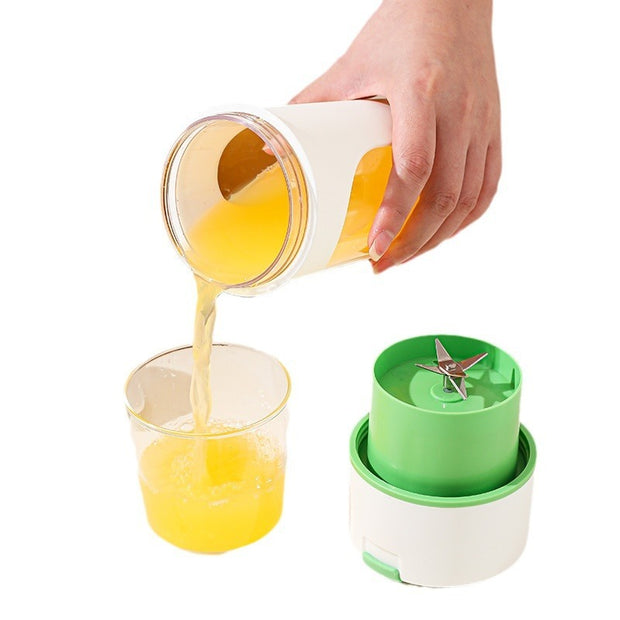 Electric Juicer By Diviera